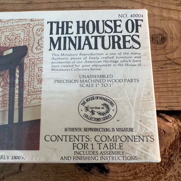 Vintage the house of miniatures heppllewhite side table doll house furniture NOS - Picture 2 of 5